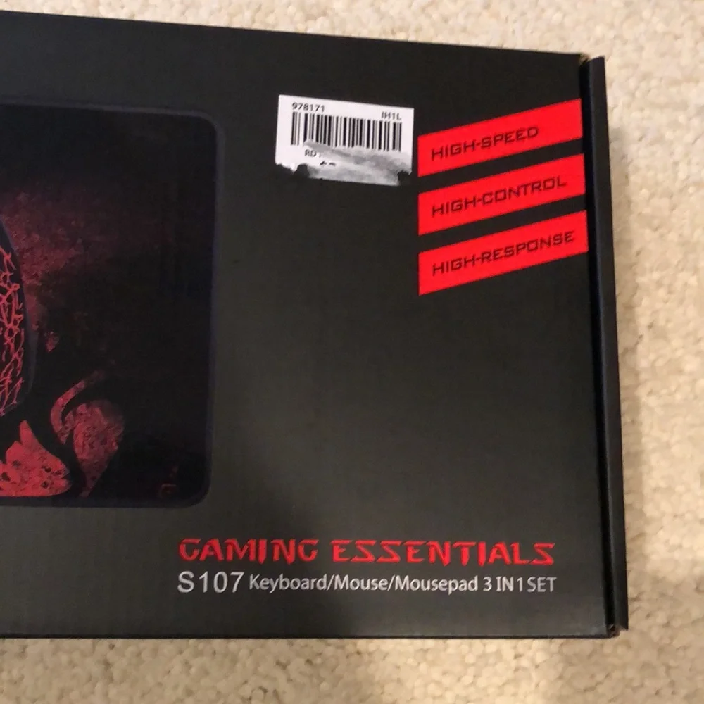 NWT unopened Redragon gaming essentials Keyboard/Mouse/Mousepad